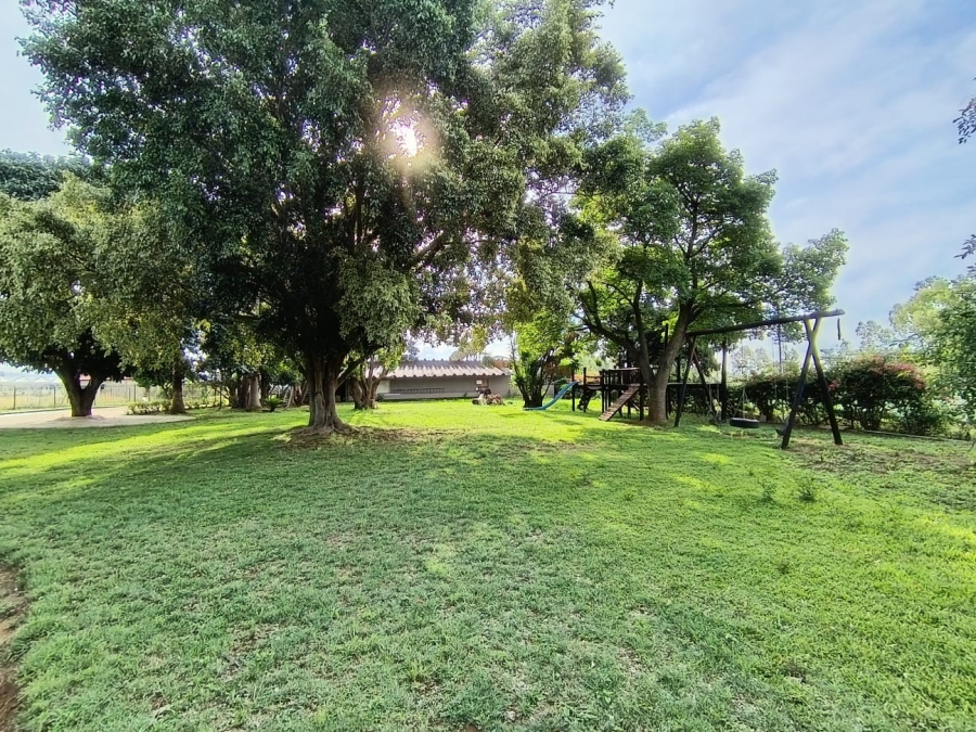 4 Bedroom Property for Sale in Mooinooi North West